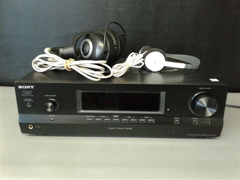 SONY FM-AM STEREO RECEIVER STR-DH130 & HEADPHONES