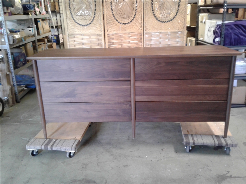 SHAW WALNUT 6-DRAWER DRESSER $3999 Made in USA *DRAWER PULLS NOT INCLUDED*