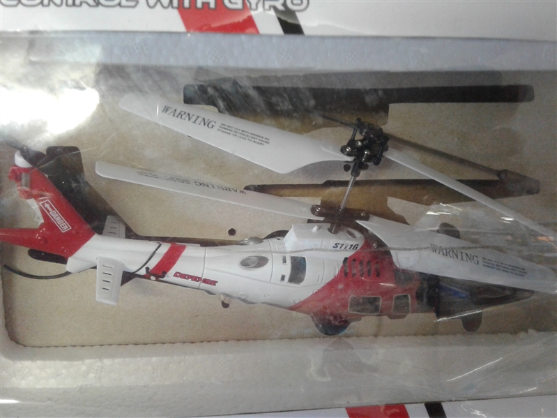 Syma S111G 3.5 Channel RC Helicopter with Gyro