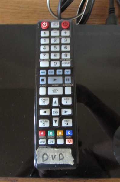 SAMSUNG BLU-RAY PLAYER WITH REMOTE