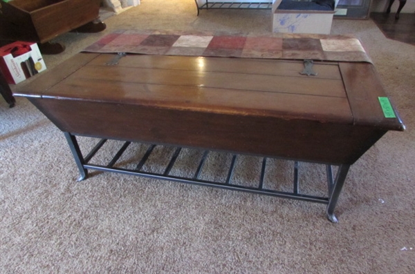 WOOD & METAL COFFEE TABLE WITH STORAGE *MATCHES LOT #38