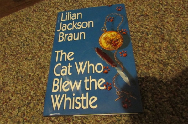 THE CAT WHO BOOKS BY LILIAN JACKSON BRAUN