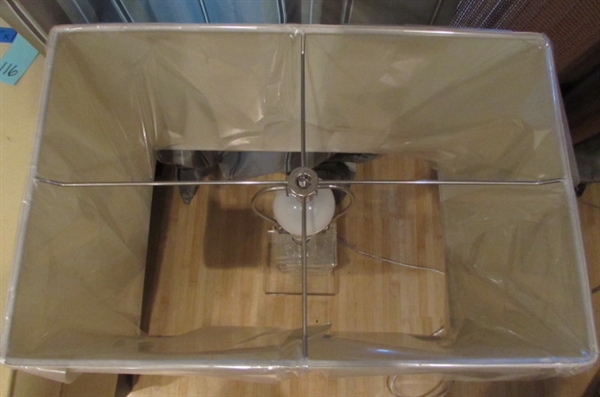 Modern Geometrical Table Lamp