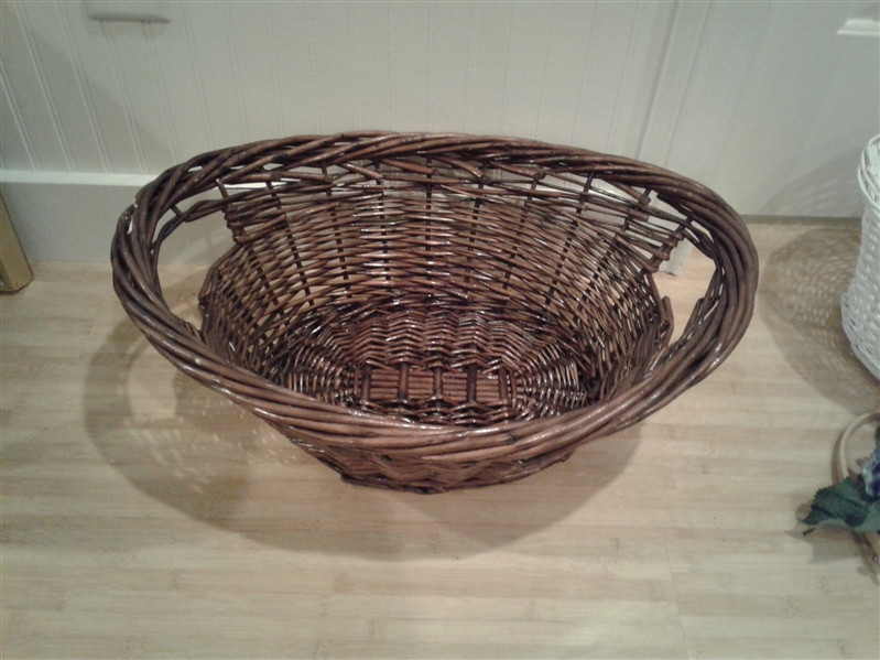 Lot of 6 Various Size/Color Wicker Baskets