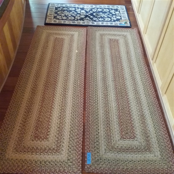 Wool and Woven Rugs