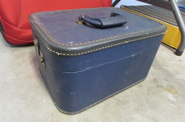 Wenger Suitcase, 2 Leather Duffle Bags and Vintage Train Case