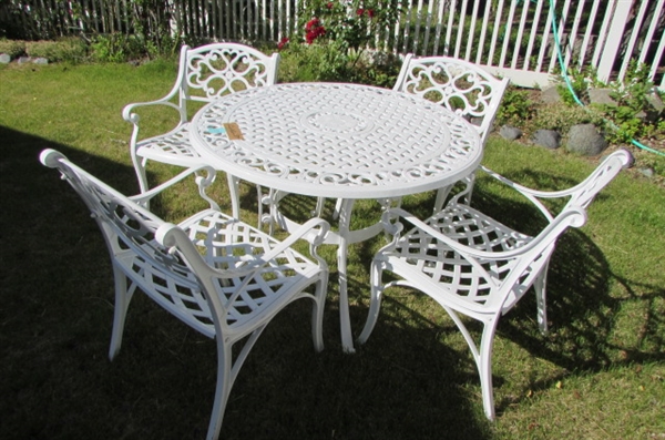 Cast Aluminum Table and Chairs