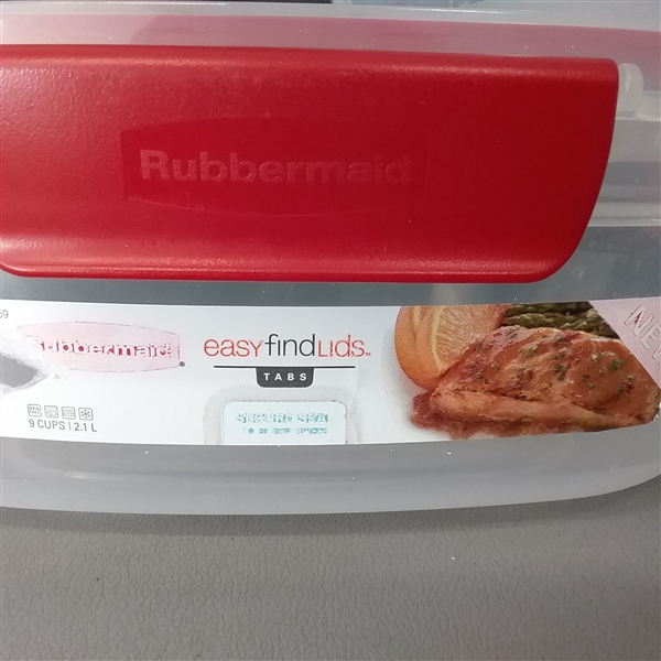 Plastic Rubbermaid and Sterilite Containers & Lids