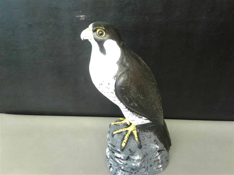 Garden Post Falcon