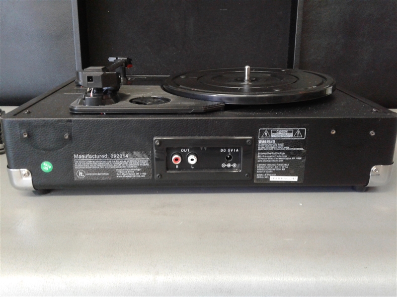 Innovative Technology 3-Speed Vintage Turntable