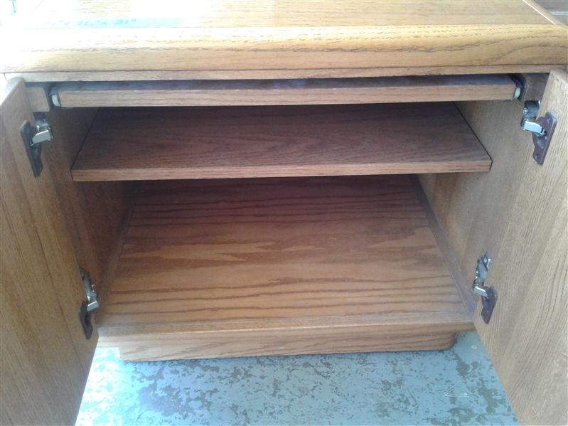 Oak End Table