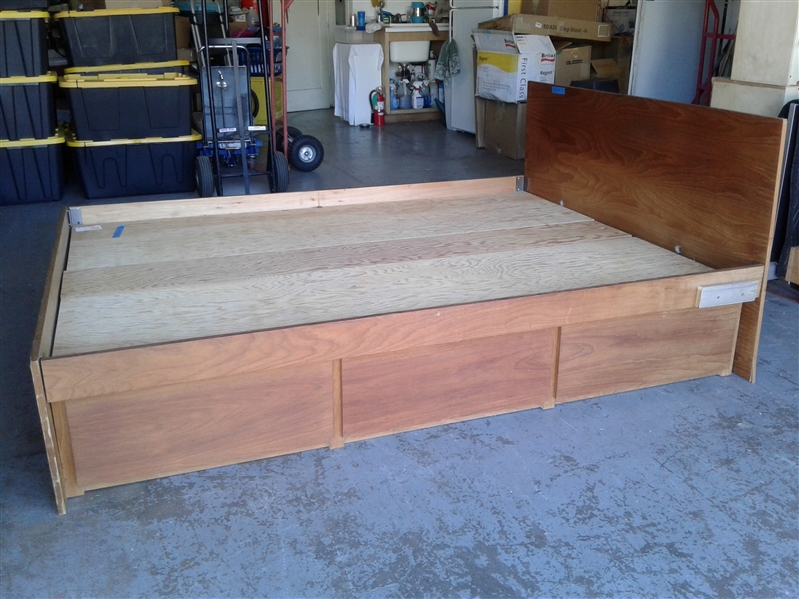 Teak Platform Bed Frame w/Drawers- Full Size