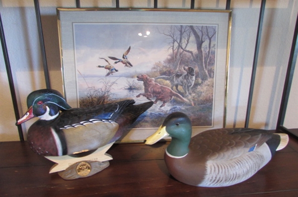 CARVED & HAND PAINTED WOODEN DUCKS & ARTWORK