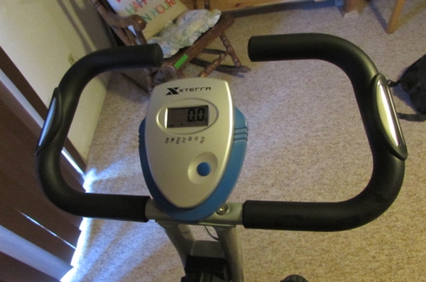 XTERRA STATIONARY BIKE & 2.5 LB WEIGHT