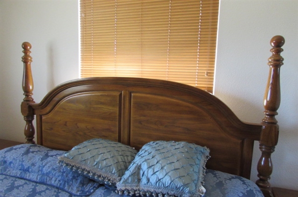 KING BED WITH WOOD HEADBOARD AND MATTRESS/BOX SPRINGS