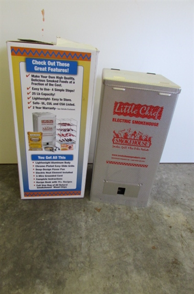 NEW LITTLE CHIEF ELECTRIC SMOKEHOUSE