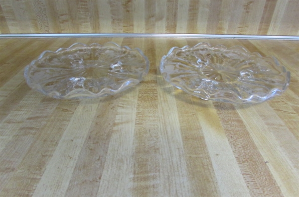 ASSORTED CLEAR GLASS SERVING DISHES & SMALL BOWLS