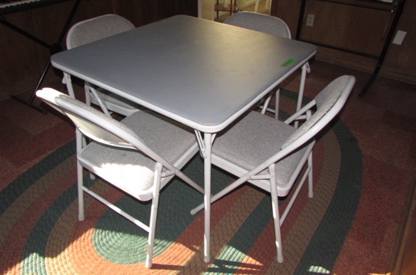 CARD TABLE & 4 FOLDING CHAIRS