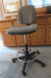 TALL HEIGHT ADJUSTABLE OFFICE CHAIR