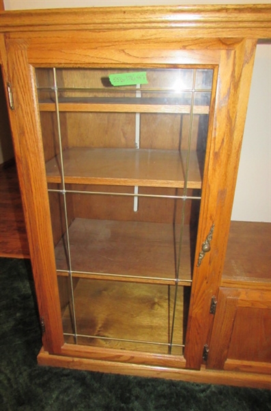OAK MEDIA CABINET WITH LEADED GLASS DOORS *LOCATED AT MONTAGUE ESTATE*