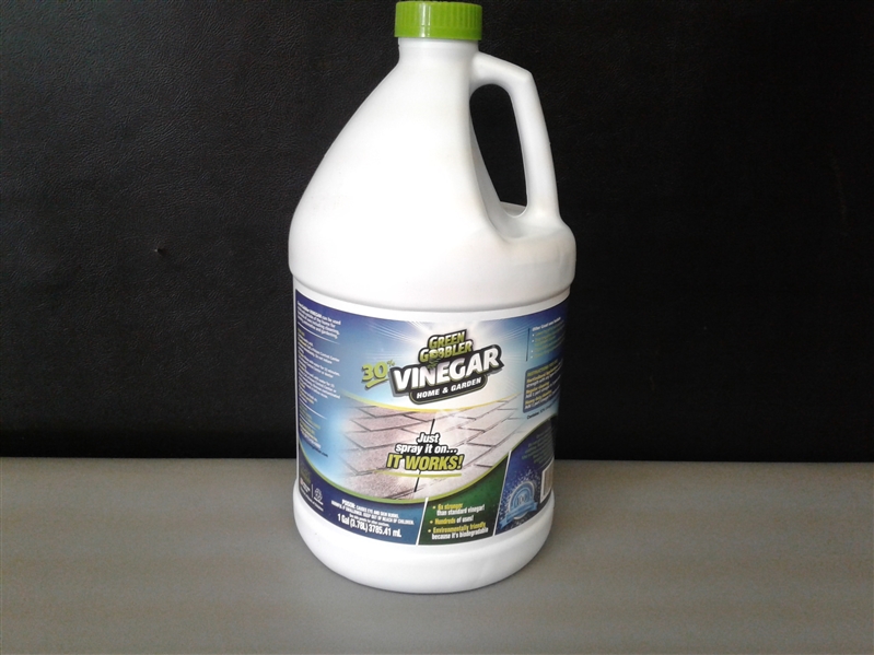 Green Gobbler ULTIMATE VINEGAR Home & Garden - 30% Vinegar Concentrate, Hundreds of Uses! (1 gallon)