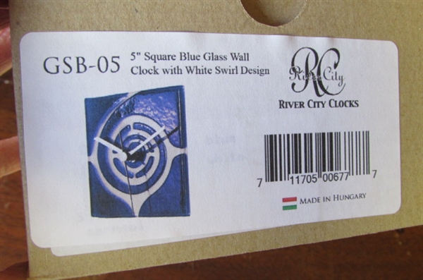 5 SWIRL FUSED GLASS WALL CLOCK - NIB (29)