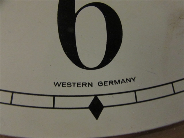 HOMEMADE WALL CLOCK WITH QUARTZ/PENDULUM MVMT (94)