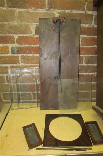 2 GERMAN BOX WALL CLOCK CASES ONLY (101/104)