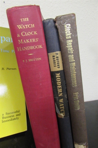 LAURIE PENMAN/AWI CLOCKMAKERS CORRESPONDENCE COURSE MATERIALS ON CLOCK REPAIR