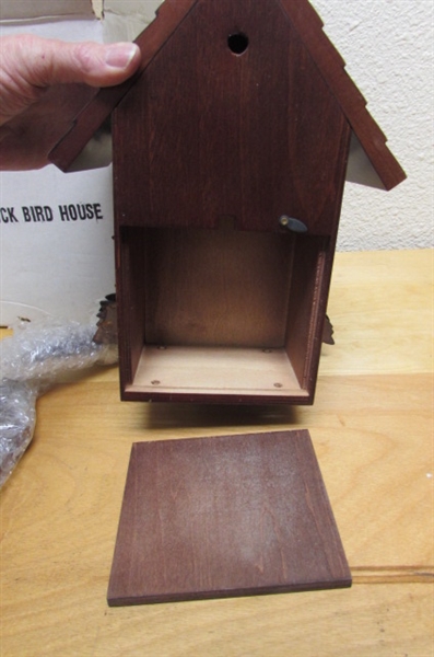 MI-KEN CUCKOO CLOCK FOR REPAIR & NIB CUCKOO CLOCK BIRDHOUSE