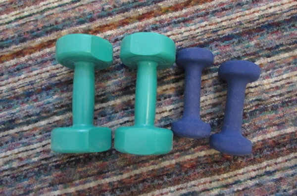 2 PAIRS DUMBELL WEIGHTS *ESTATE*