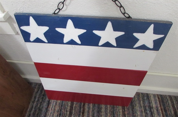 HAND CRAFTED PATRIOTIC WALL HANGING *ESTATE*