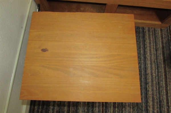WOOD SIDE TABLE WITH DRAWER AND HIDDEN STORAGE *ESTATE*