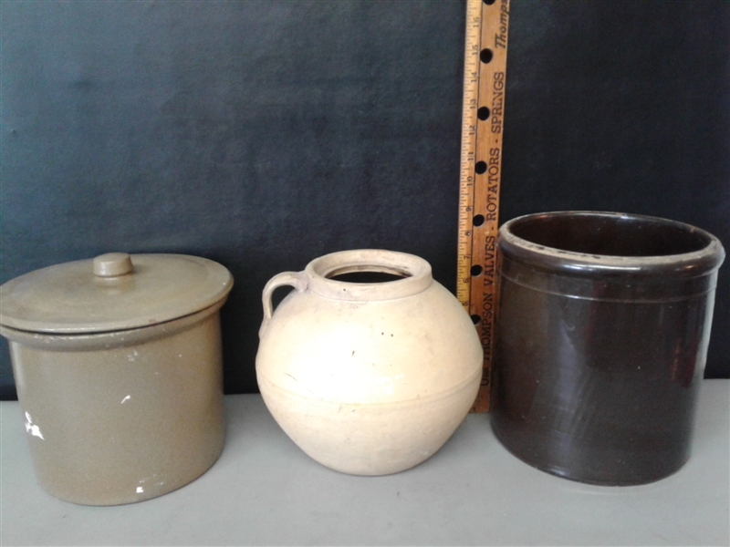 Stoneware-Crocks and Jug