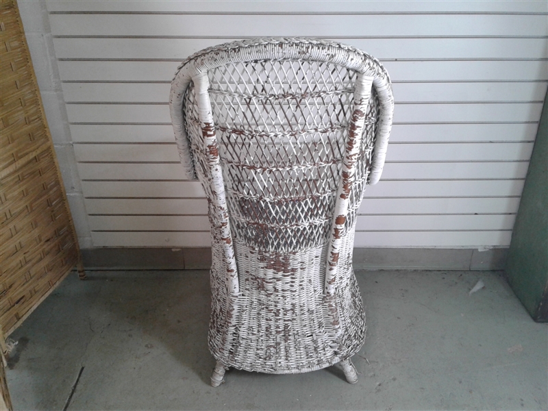 Vintage Highback Wicker Chair w/Cushion