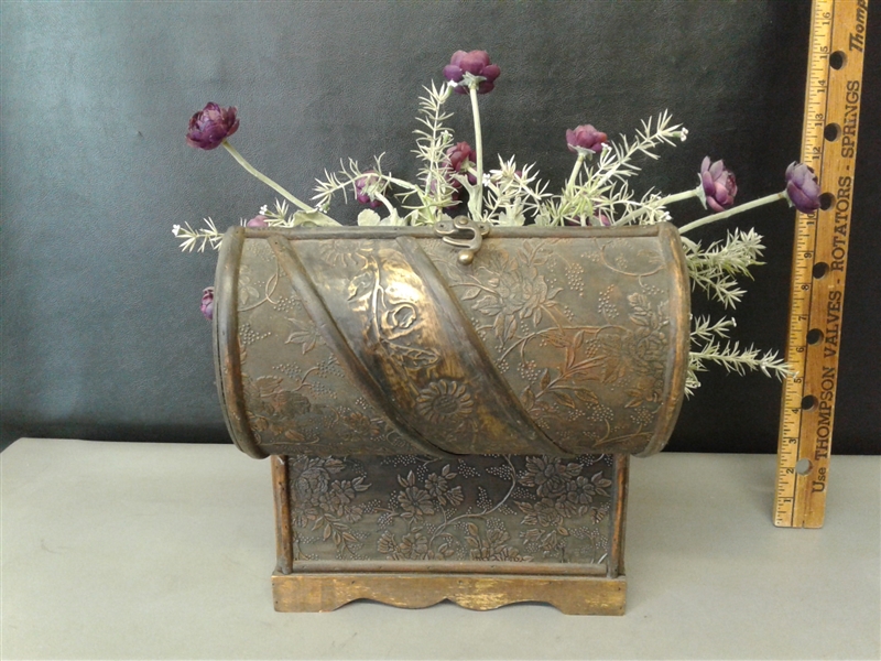 Flower Chest Decor