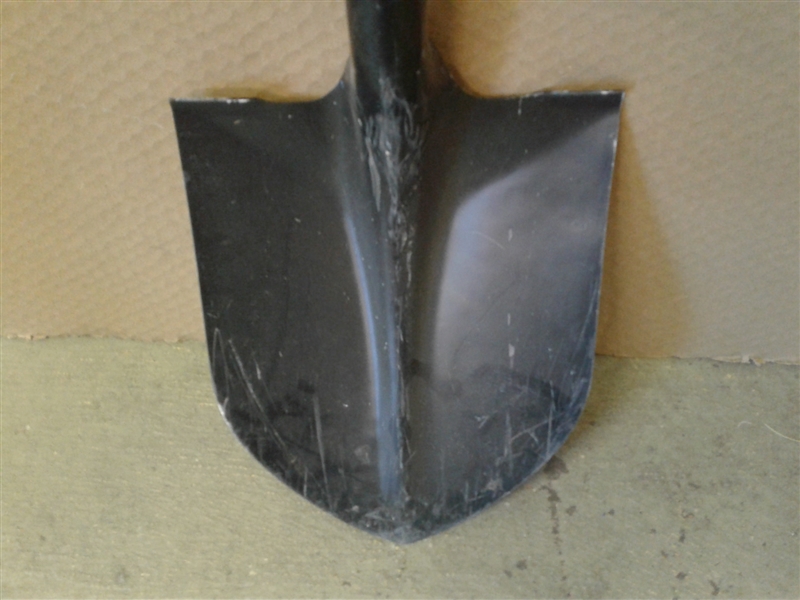 Project Source Round Point Shovel