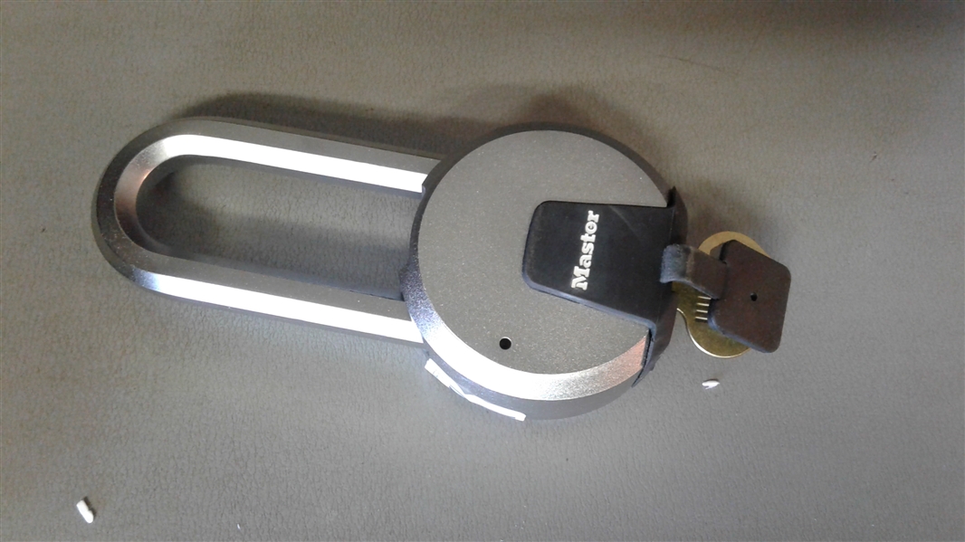 Master Lock Solid Steel