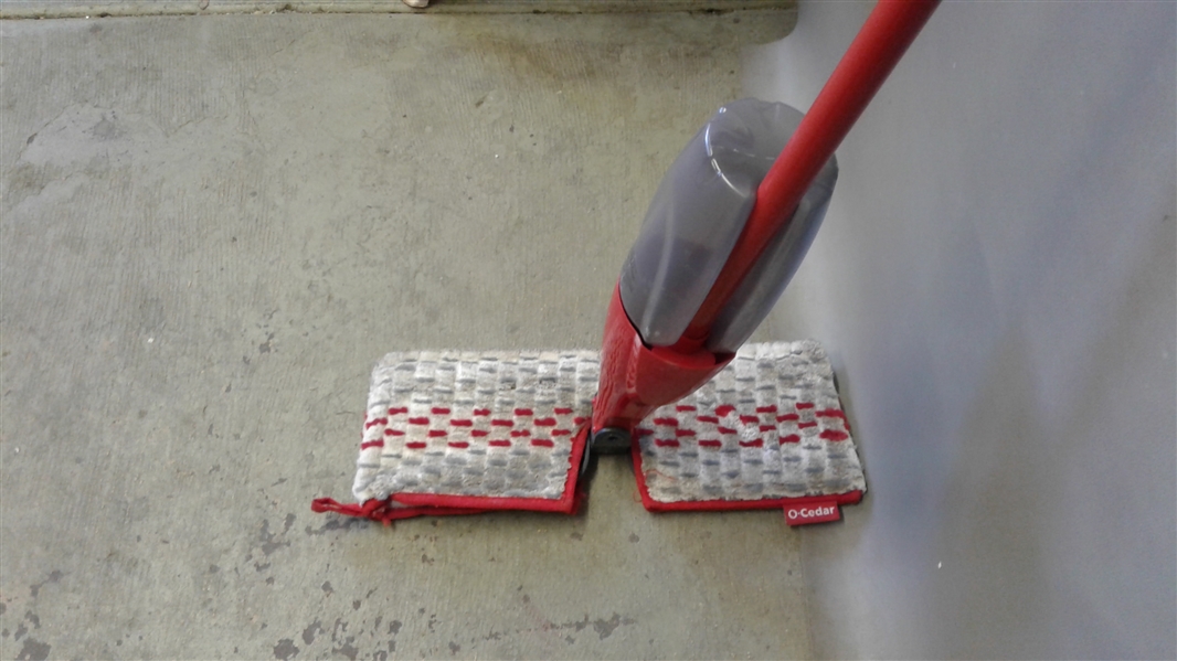 O-Cedar Spray Mop