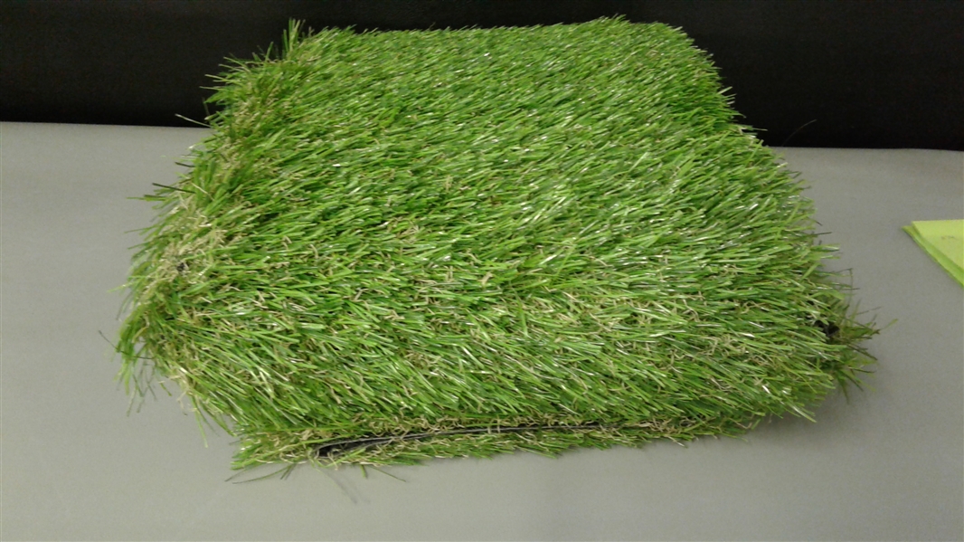 Green Artificial Grass Rug 19 x 40 