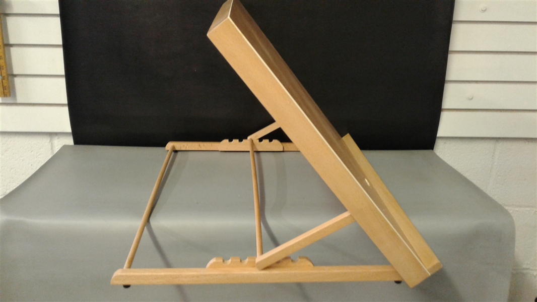Large Tabletop Easel