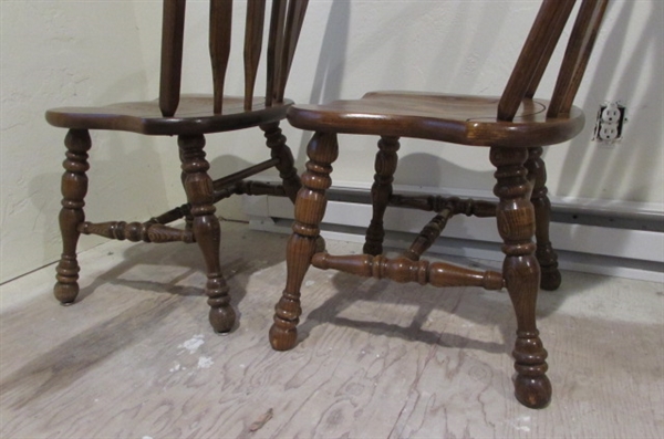 PAIR OF OAK DINING CHAIRS