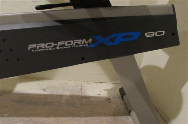 PRO FORM XP 90 RECUMBENT BIKE