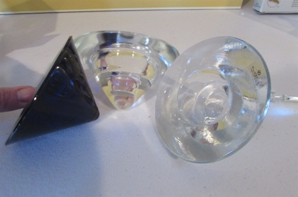 CANDLE & CANDLE HOLDER LOT