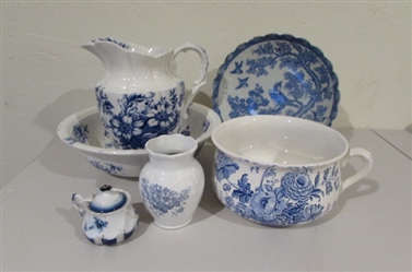 ROYAL CRAWFORD AND FASHODA BEAUTIFUL BLUE CHINA PIECES