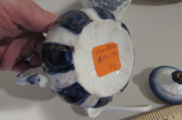 ROYAL CRAWFORD AND FASHODA BEAUTIFUL BLUE CHINA PIECES