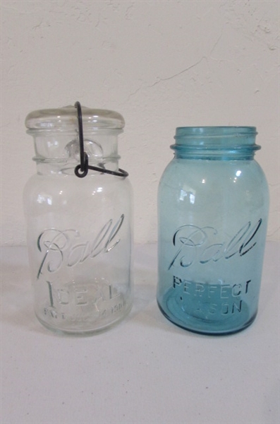 4 VINTAGE/ANTIQUE MASON JARS WITH MARBLES & MORE