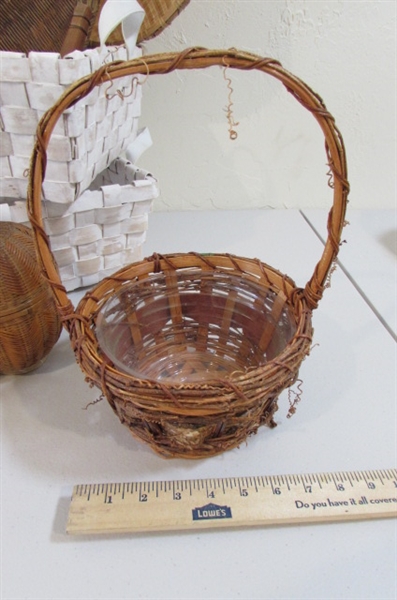 BASKET LOT