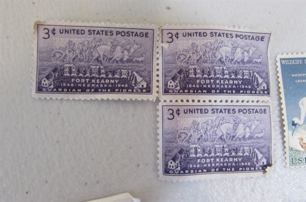 STATES OF THE UNION 50 STATE SOLID BRONZE COLLECTORS SET & VINTAGE STAMPS