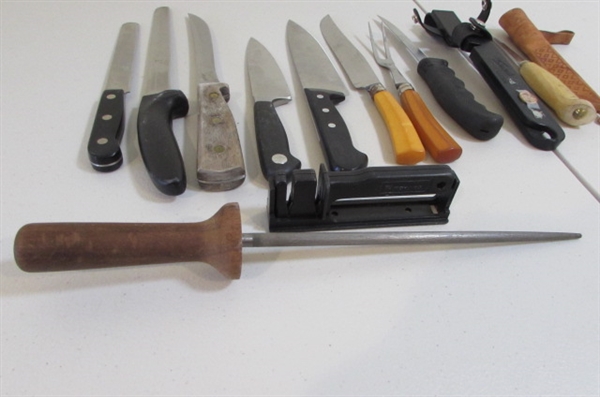 RAPALA & ALCAS FISHING KNIVES PLUS VARIOUS KITCHEN KNIVES AND SHARPENERS